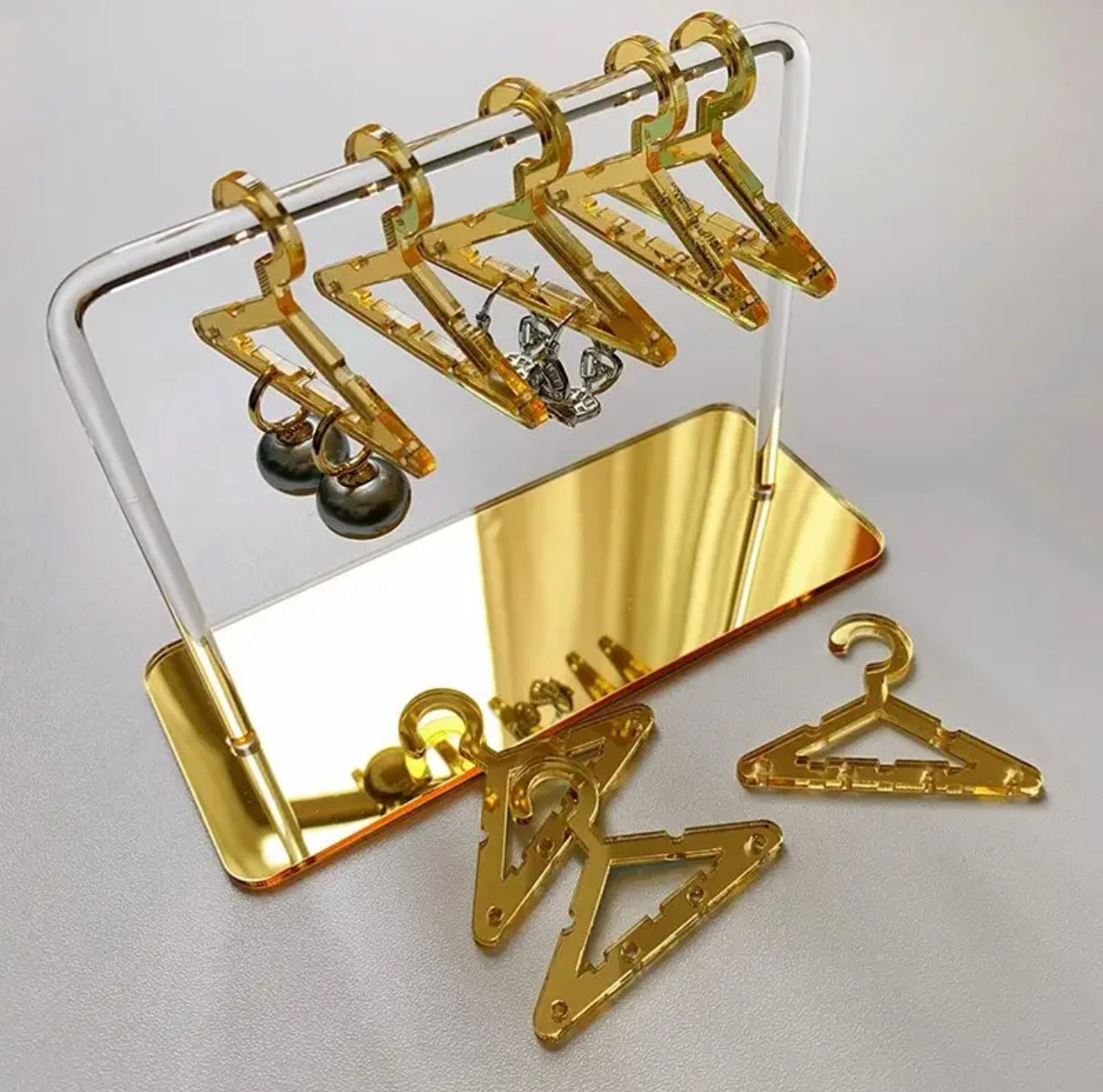 Jewelry Hanger